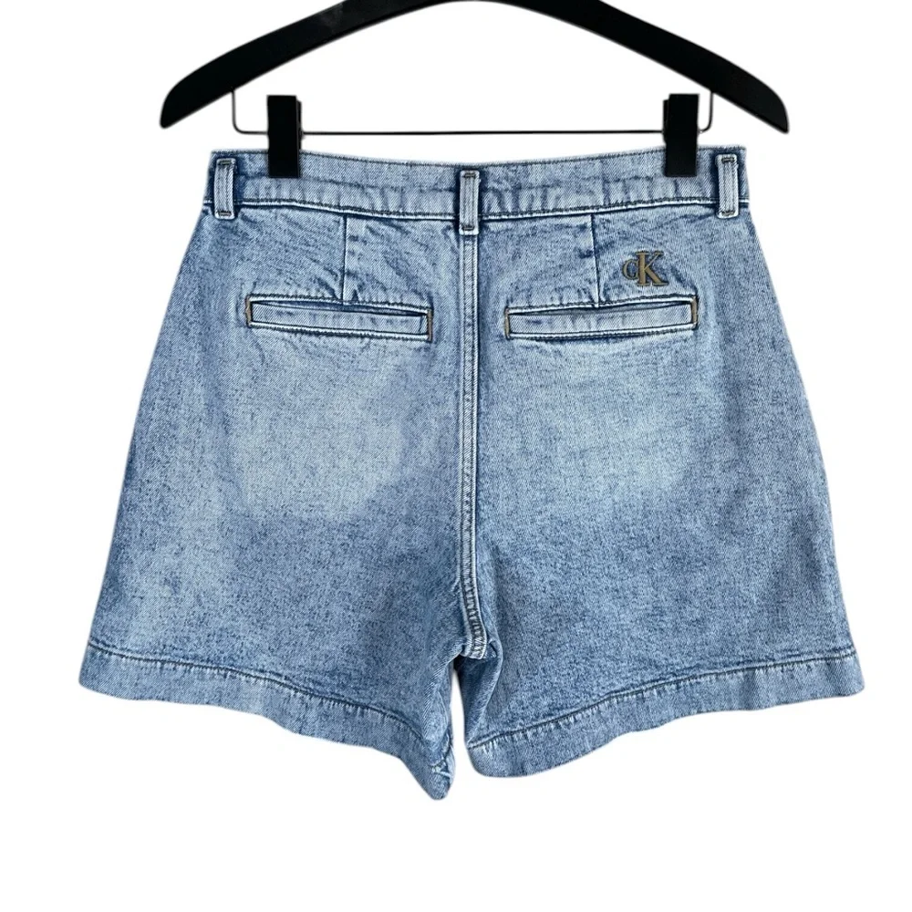 Calvin Klein A-Line Denim Shorts Size 26 High Rise with Stretch